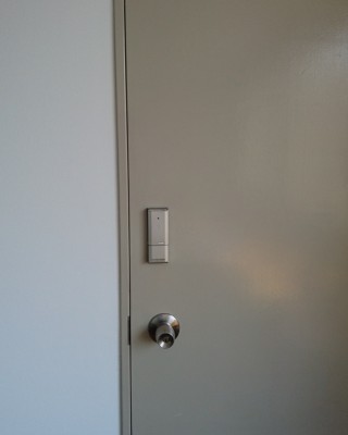 オフィスの入口に電子錠を設置しました。（福岡県）サムネイル