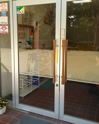 保育園の入口にオートロック電子錠を設置しました。（東京都）サムネイル