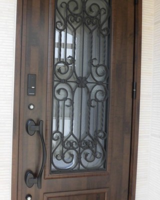 戸建て 玄関扉にオートロック電子錠を設置しました。（福岡県福岡市）サムネイル